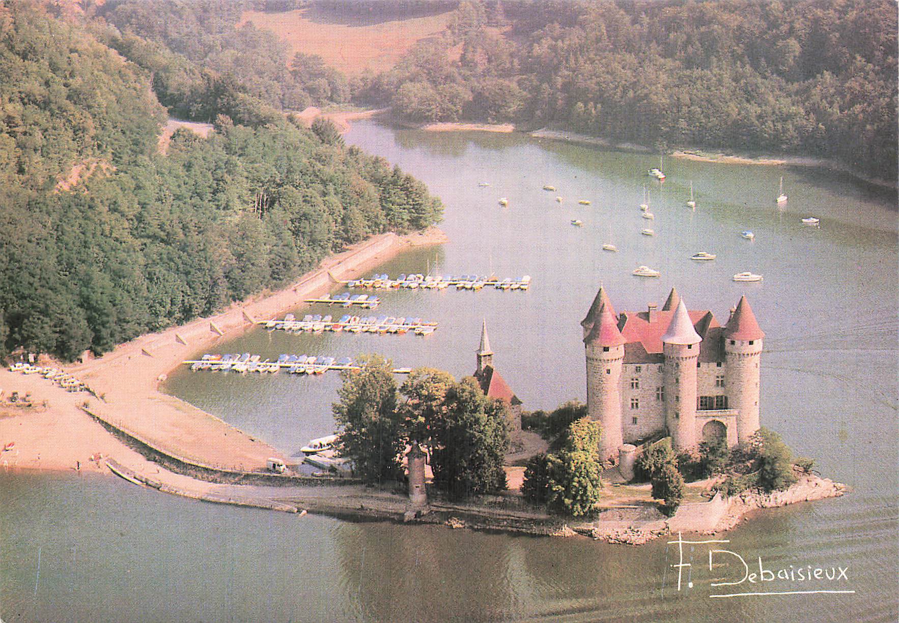 Fanion Ancien – France Bort Les Orgues, Château De Val, Vintage Collection